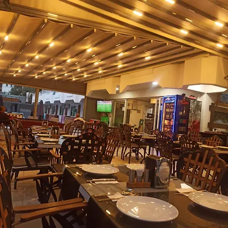 Sen شقة فندقية تورونشْ
